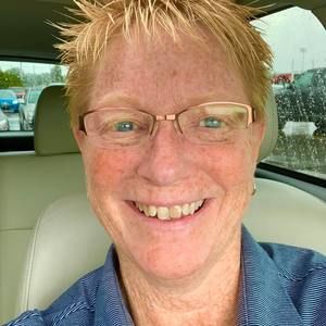 Meet your Posher, Kelly